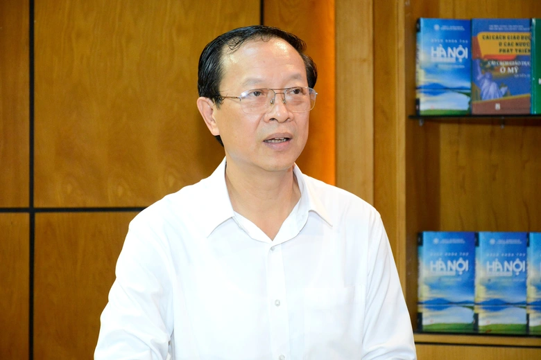 Kỳ thi tốt nghiệp THPT năm 2024: Thứ trưởng Bộ GD&ĐT nhắn nhủ g&igrave; trước giờ G?- Ảnh 1.