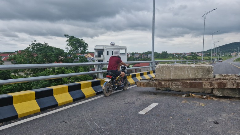 Đưa cầu nối 3 tỉnh v&agrave;o sử dụng trong th&aacute;ng 11- Ảnh 9.