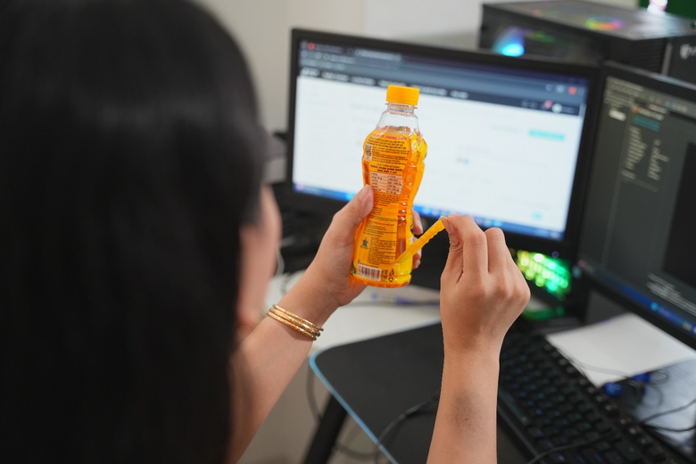 Bất ngờ rinh giải thưởng tiền mặt gi&aacute; trị sau khi x&eacute; nh&atilde;n nước tăng lực Number 1- Ảnh 5.