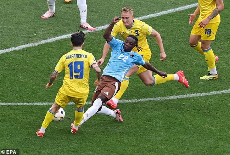 EURO 2024 xuất hiện điều kỳ lạ chưa từng c&oacute; trong lịch sử- Ảnh 1.