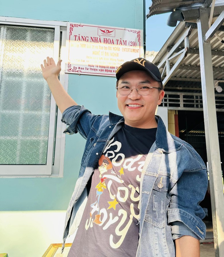 MC Đại Nghĩa: T&ocirc;i chỉ bật cười khi bị đồn "đ&atilde; qua đời"- Ảnh 3.