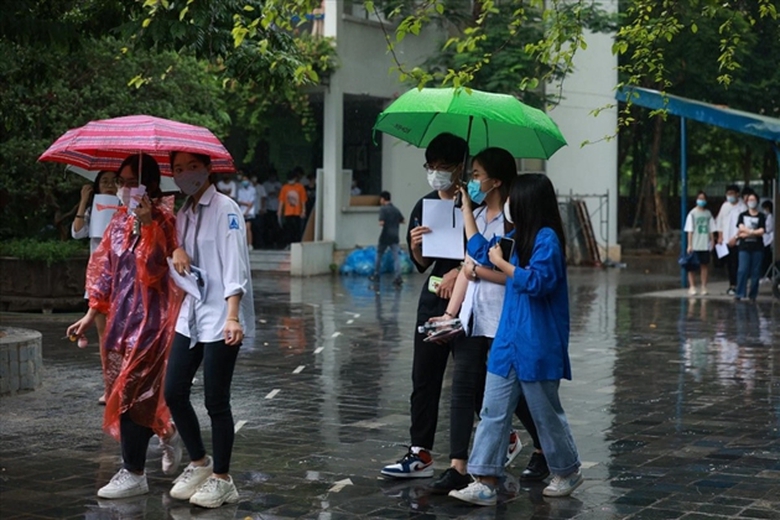Dự b&aacute;o mưa d&ocirc;ng những ng&agrave;y thi tốt nghiệp THPT 2024- Ảnh 1.