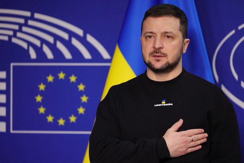 Ukraine khởi động đ&agrave;m ph&aacute;n gia nhập EU d&ugrave; đang giao tranh với Nga- Ảnh 1.