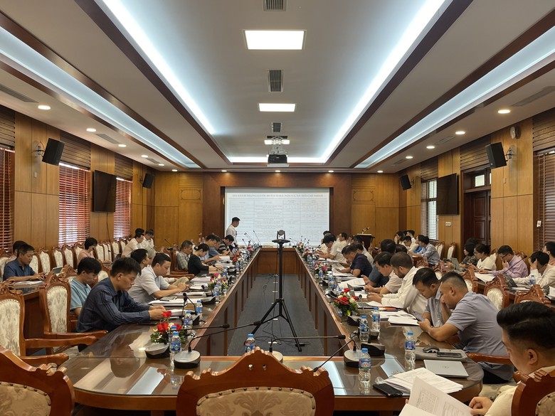 T&igrave;m hướng đi cho xe bu&yacute;t Thủ đ&ocirc;- Ảnh 1.
