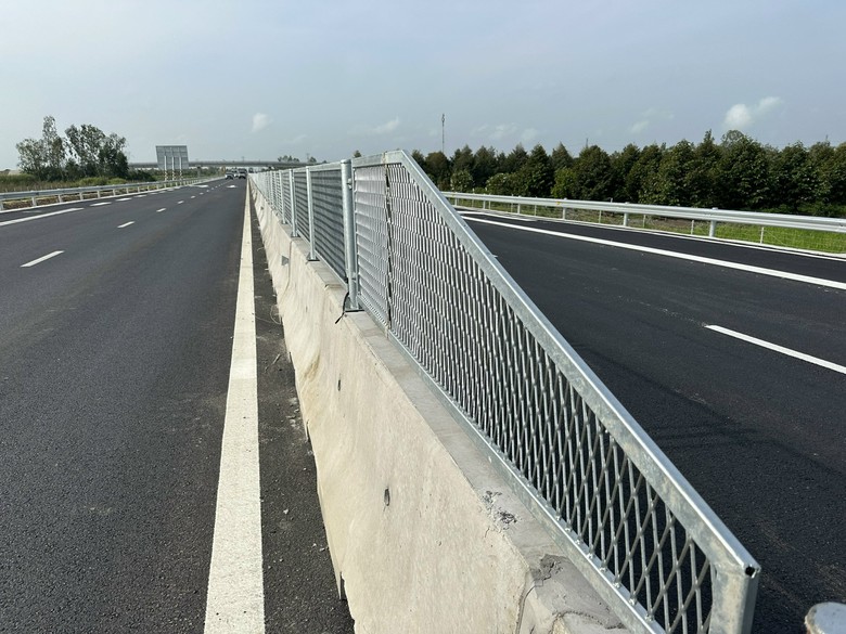 Dấu ấn hệ thống ATGT tr&ecirc;n c&aacute;c tuyến giao th&ocirc;ng, cao tốc trọng điểm- Ảnh 5.