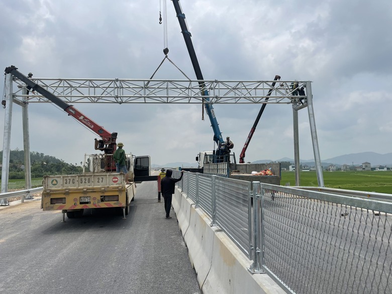 Dấu ấn hệ thống ATGT tr&ecirc;n c&aacute;c tuyến giao th&ocirc;ng, cao tốc trọng điểm- Ảnh 7.