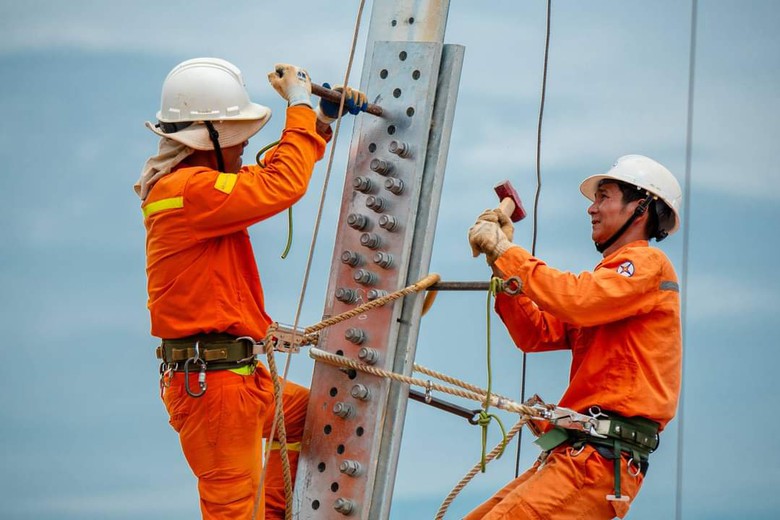 Miền Bắc c&oacute; nguy cơ kh&ocirc;ng c&ograve;n dự ph&ograve;ng nguồn điện- Ảnh 1.