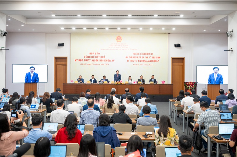 V&igrave; sao tăng lương cơ sở 30% nhưng lương hưu chỉ tăng 15%?- Ảnh 2.