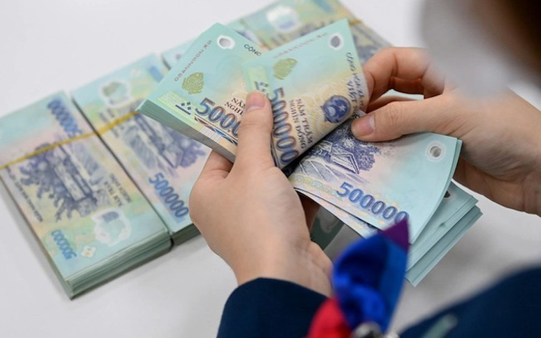 Ch&iacute;nh s&aacute;ch mới th&aacute;ng 7/2024: Giảm thuế, tăng lương, xử l&yacute; vi phạm giao th&ocirc;ng qua VNeID...- Ảnh 2.