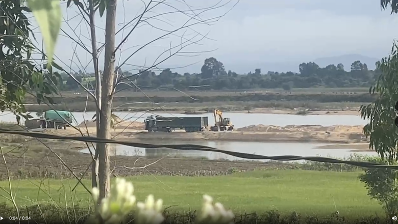 Gia&nbsp;Lai:&nbsp;Bắt một ph&oacute; gi&aacute;m đốc khai th&aacute;c tr&aacute;i ph&eacute;p hơn 16.000 m&eacute;t khối c&aacute;t- Ảnh 1.
