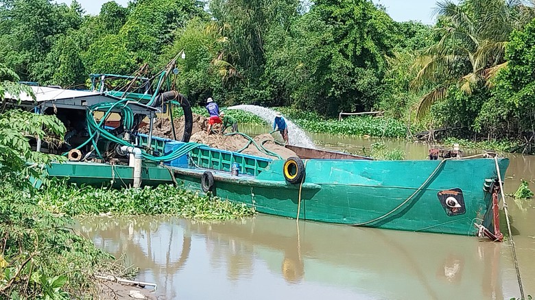 Nh&agrave; thầu cao tốc Cao L&atilde;nh - An Hữu tăng tốc ra sao khi c&oacute; c&aacute;t?- Ảnh 3.