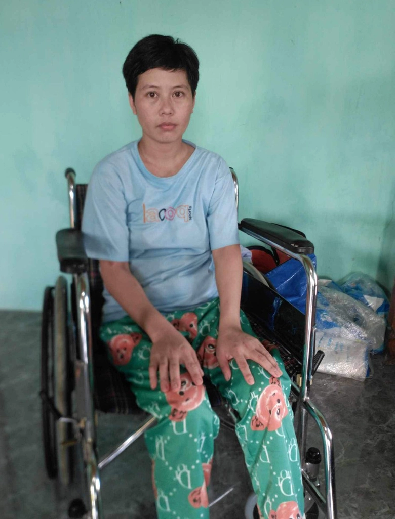 Nỗi đau hai đứa trẻ mất bố, mẹ liệt giường do tai nạn- Ảnh 2.