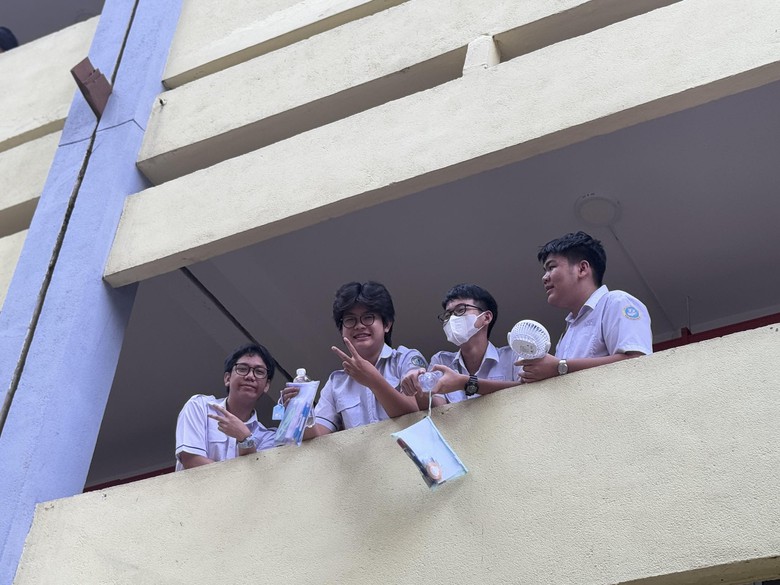 Đề thi Ngữ văn lớp 10 tại TP.HCM: Vừa sức, dự đo&aacute;n c&oacute; nhiều b&agrave;i viết tốt- Ảnh 4.