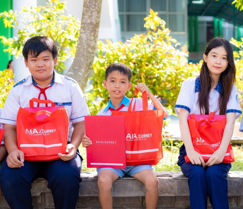 AIA Việt Nam hưởng ứng Th&aacute;ng h&agrave;nh động v&igrave; trẻ em 2024- Ảnh 4.