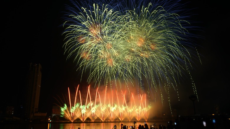 Ph&aacute;o hoa Đ&agrave; Nẵng 2024: Chủ nh&agrave; so t&agrave;i với đương kim v&ocirc; địch- Ảnh 8.