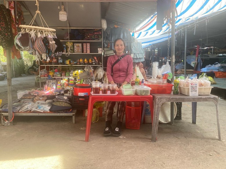 Tho&aacute;t g&aacute;nh nặng nợ nần nhờ tr&uacute;ng giải triệu ph&uacute; khi uống tr&agrave; xanh Kh&ocirc;ng độ- Ảnh 1.