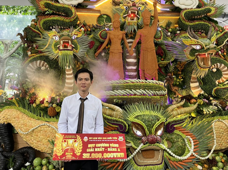 Tạo h&igrave;nh nghệ thuật bằng tr&aacute;i c&acirc;y nhận giải thưởng nửa tỷ đồng- Ảnh 2.