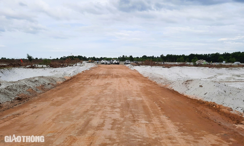 Ng&agrave;y 6/7 khởi c&ocirc;ng Cảng h&agrave;ng kh&ocirc;ng Quảng Trị, dự kiến ho&agrave;n th&agrave;nh sau 2 năm- Ảnh 1.