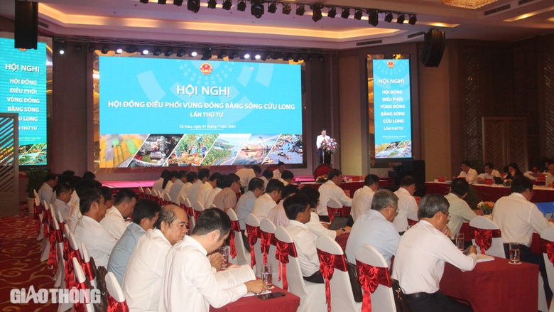 Ph&oacute; thủ tướng L&ecirc; Minh Kh&aacute;i: Ưu ti&ecirc;n ph&aacute;t triển hệ thống giao th&ocirc;ng v&ugrave;ng ĐBSCL- Ảnh 3.