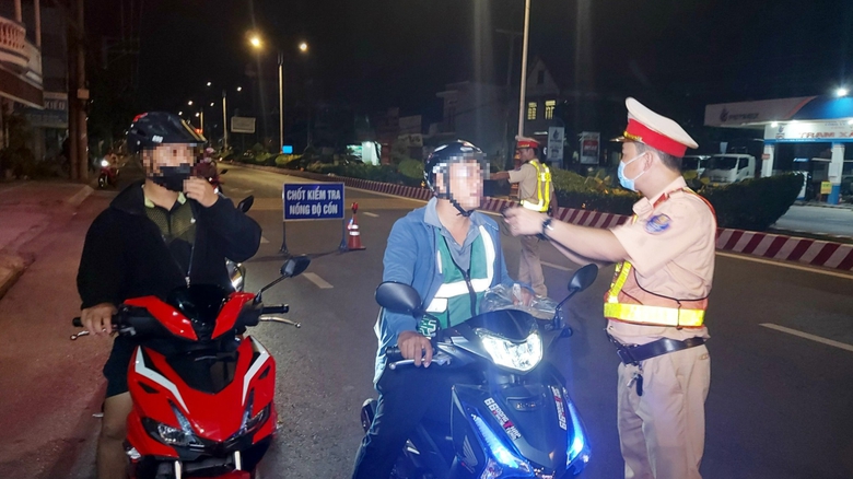 Đồng Tháp: Tăng cường phạt nguội hành vi vi phạm trật tự ATGT- Ảnh 1. Đồng Tháp: Tăng cường phạt nguội hành vi vi phạm trật tự ATGT- Ảnh 1.