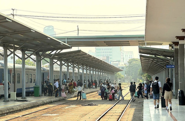 Đường sắt mở b&aacute;n v&eacute; t&agrave;u dịp 2/9, gi&aacute; si&ecirc;u hấp dẫn- Ảnh 1.