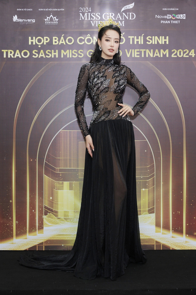 Á hậu Bùi Khánh Linh Á hậu Bùi Khánh Linh