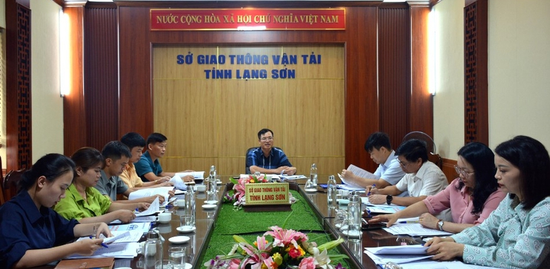 Lạng Sơn: S&acirc;n khấu h&oacute;a hội thi tuy&ecirc;n truyền ATGT- Ảnh 1.