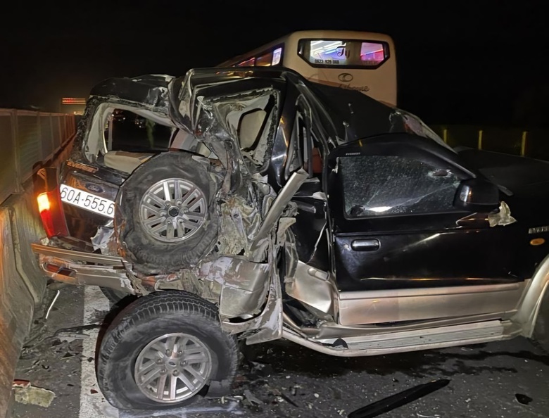 TNGT tr&ecirc;n cao tốc Trung Lương-Mỹ Thuận 3 người tử vong: Phương tiện c&oacute; c&ograve;n hạn kiểm định?- Ảnh 1.