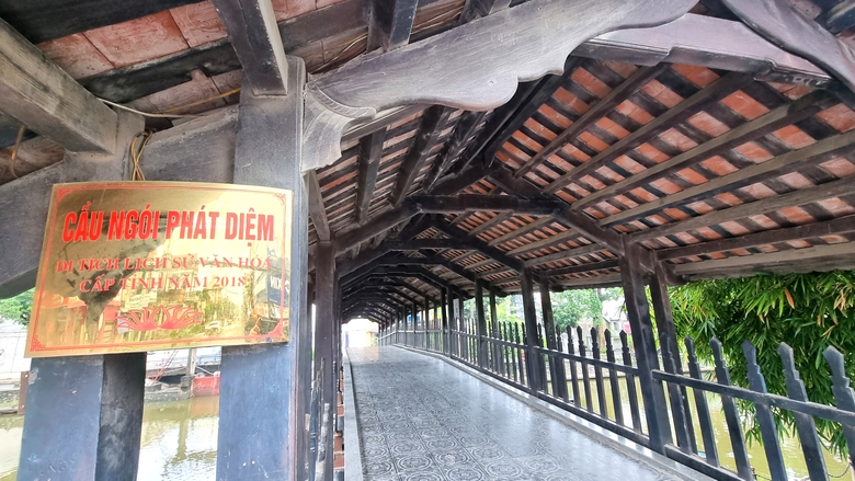 Ngắm những c&acirc;y cầu ng&oacute;i độc đ&aacute;o ở v&ugrave;ng biển Ninh B&igrave;nh- Ảnh 8.
