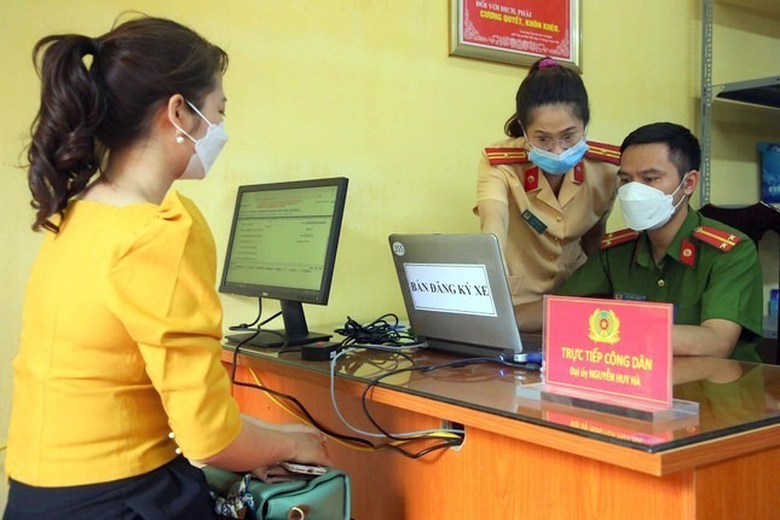Gần 19 triệu giấy ph&eacute;p l&aacute;i xe đ&atilde; được t&iacute;ch hợp tr&ecirc;n VNeID- Ảnh 2.