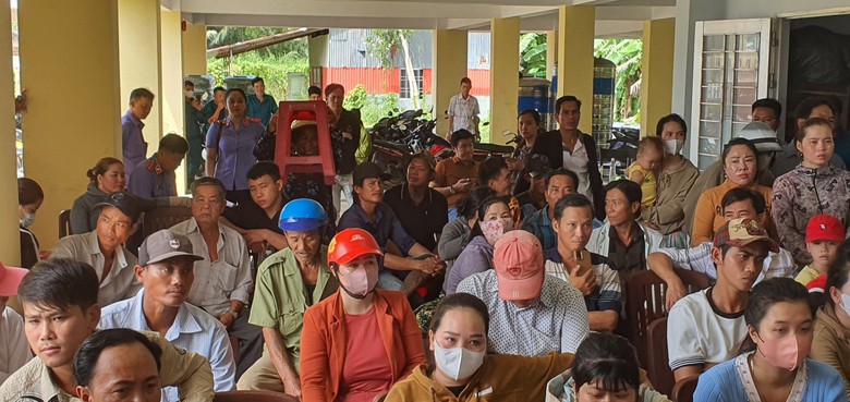 Tấn c&ocirc;ng, cướp mực t&agrave;u kh&aacute;c v&igrave; chuyện tranh chấp ngư trường, 5 bị c&aacute;o lĩnh &aacute;n- Ảnh 2.