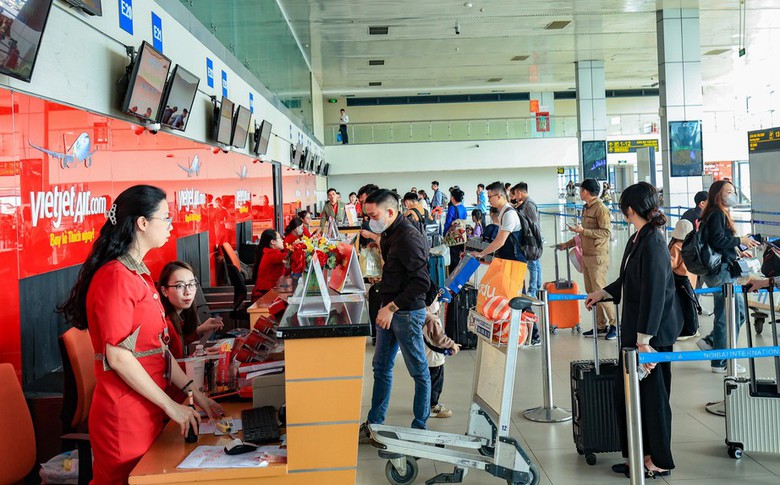 Những chặng bay đ&ecirc;m n&agrave;o miễn ph&iacute; 20-100% gi&aacute; ph&ograve;ng đ&ecirc;m đầu ti&ecirc;n?- Ảnh 2.