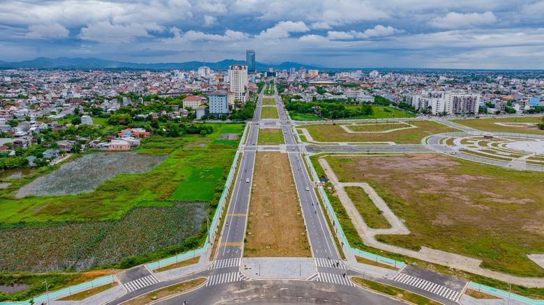 Huế sơn xanh, mở l&agrave;n đường d&agrave;nh ri&ecirc;ng cho xe đạp tr&ecirc;n vỉa h&egrave;- Ảnh 9.