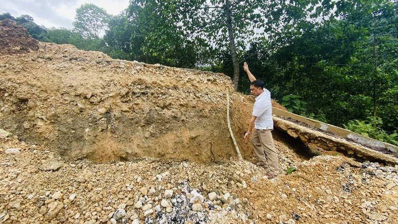 Đ&oacute;ng đường qua vị tr&iacute; sụt l&uacute;n tr&ecirc;n QL16, phương tiện đi lại thế n&agrave;o?- Ảnh 2.