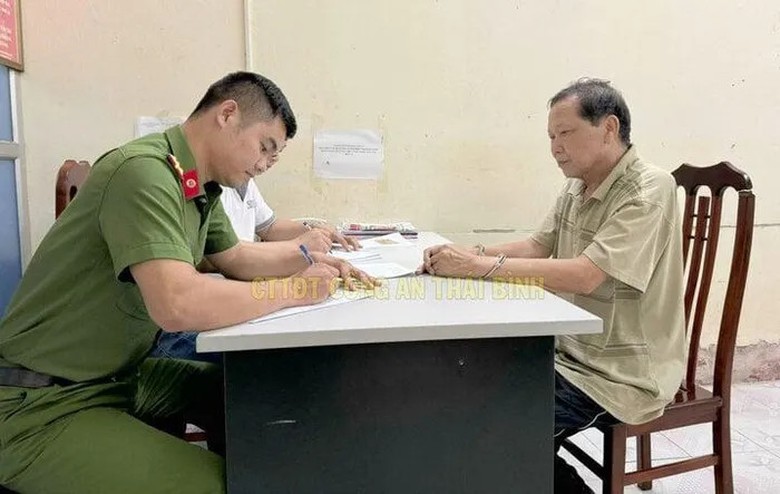 Bắt giữ kẻ trốn truy n&atilde; 33 năm tội chống người thi h&agrave;nh c&ocirc;ng vụ- Ảnh 1.