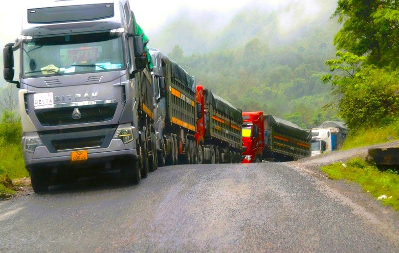 Hơn 1.700 tỷ đồng cải tạo, n&acirc;ng cấp QL15D tỉnh Quảng Trị- Ảnh 1.