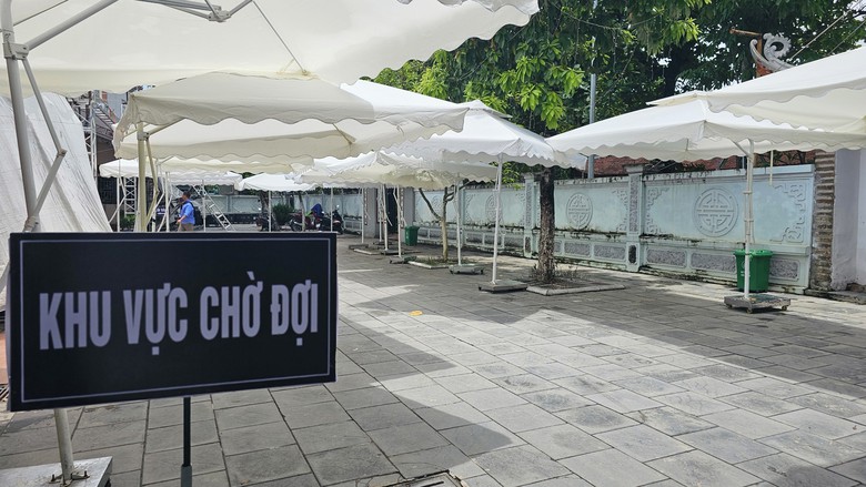 C&ocirc;ng t&aacute;c chuẩn bị cho lễ Quốc tang Tổng B&iacute; thư Nguyễn Ph&uacute; Trọng tại qu&ecirc; nh&agrave;- Ảnh 6.
