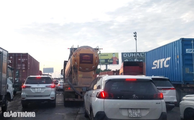 Đề xuất khảo s&aacute;t, hạn chế xe tải trọng lớn v&agrave;o cao tốc Long Th&agrave;nh ng&agrave;y cuối tuần, lễ Tết- Ảnh 2.