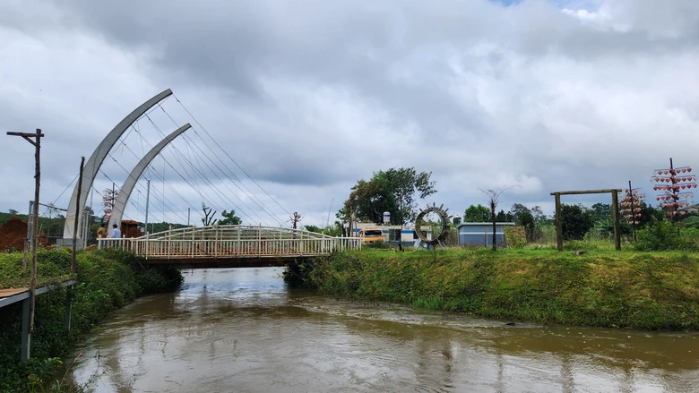 Lâm Đồng: Buộc tháo dỡ cầu vô chủ, xây không phép- Ảnh 1. Lâm Đồng: Buộc tháo dỡ cầu vô chủ, xây không phép- Ảnh 1.