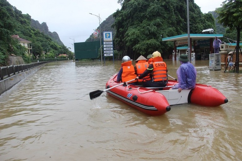 V&igrave; sao đoạn quốc lộ 18 qua TP Cẩm Phả thường xuy&ecirc;n bị ngập lụt?- Ảnh 4.
