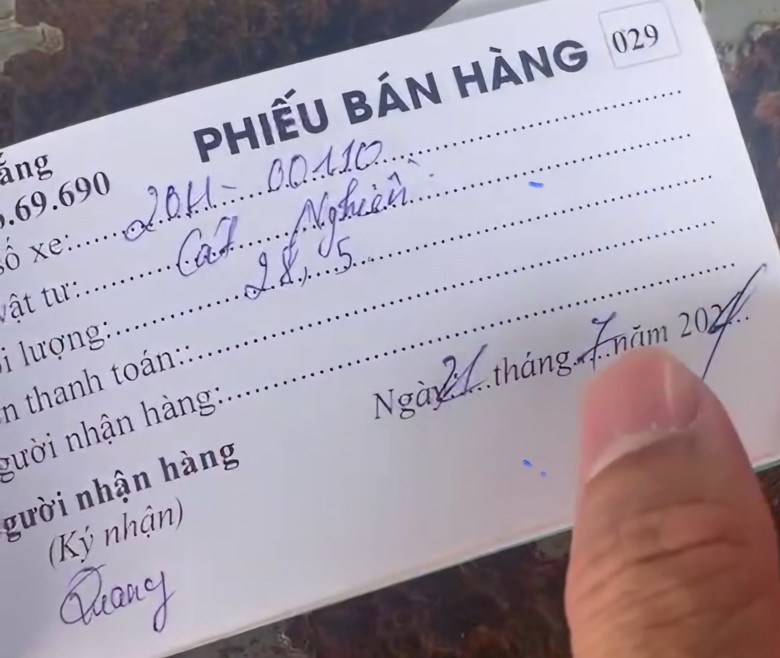Vụ nạo v&eacute;t l&ograve;ng hồ N&uacute;i Cốc: Kho&aacute;ng sản chưa đấu gi&aacute; đ&atilde; đem b&aacute;n- Ảnh 3.
