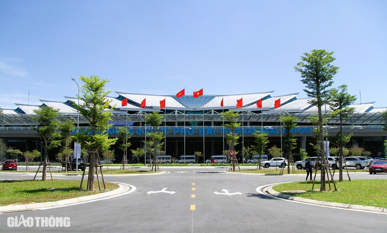 Huế phấn đấu mở một đường bay quốc tế v&agrave; c&aacute;c chuyến charter giai đoạn 2024 - 2025- Ảnh 2.