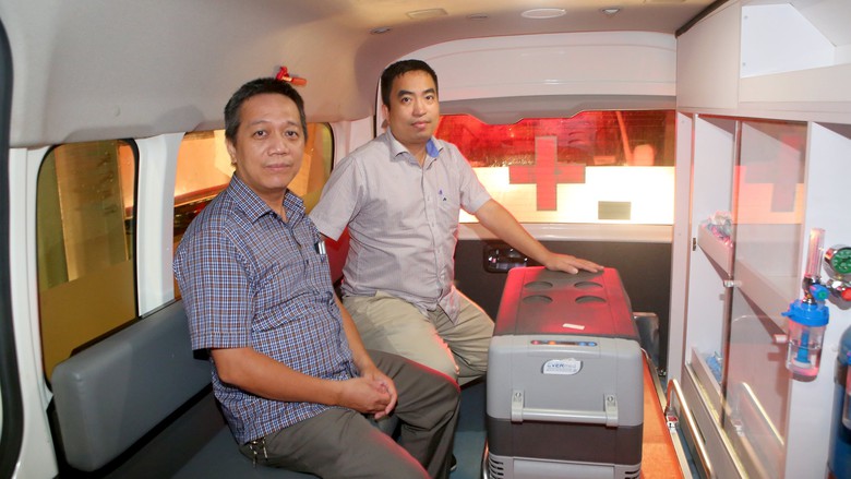 Bệnh nhân 43 tuổi ở Huế được hồi sinh nhờ trái tim của người chết não từ Hà Nội- Ảnh 1. Bệnh nhân 43 tuổi ở Huế được hồi sinh nhờ trái tim của người chết não từ Hà Nội- Ảnh 1.