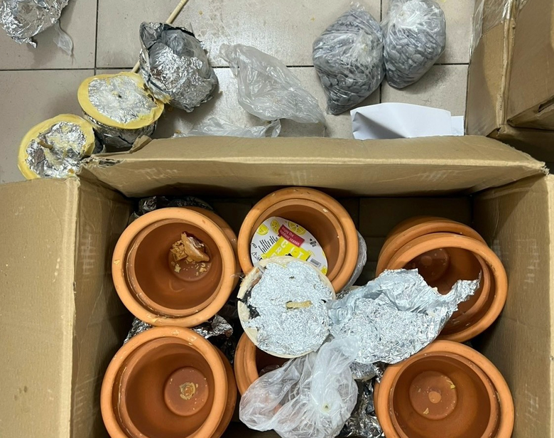 Khởi tố vụ &aacute;n, mở rộng điều tra đường d&acirc;y vận chuyển ma t&uacute;y từ ch&acirc;u &Acirc;u về Việt Nam- Ảnh 1.