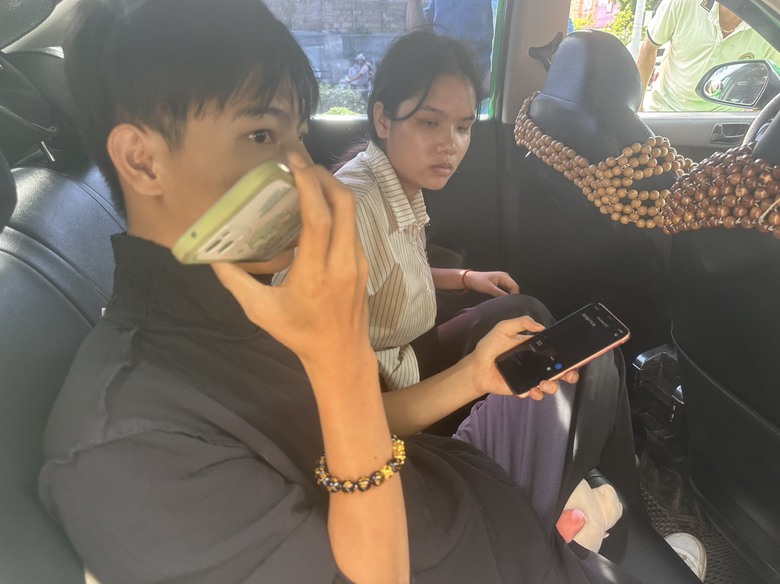 Lời khai của c&aacute;c nghi phạm người Trung Quốc giết t&agrave;i xế, cướp taxi- Ảnh 2.
