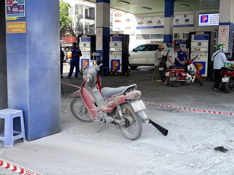 Ch&acirc;n tướng kẻ ch&acirc;m lửa đốt c&acirc;y xăng ở Nha Trang- Ảnh 2.