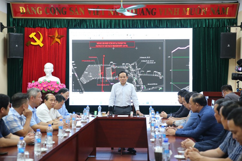 Ph&oacute; thủ tướng kiểm tra việc khắc phục sự cố 5 c&ocirc;ng nh&acirc;n than tử vong- Ảnh 2.