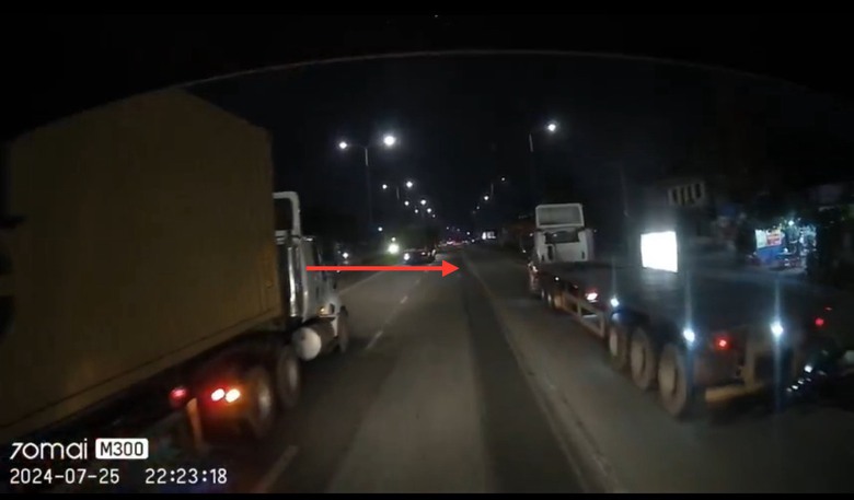 C&ocirc;ng an k&ecirc;u gọi t&agrave;i xế xe đầu k&eacute;o li&ecirc;n quan vụ tai nạn chết người ra tr&igrave;nh diện- Ảnh 1.