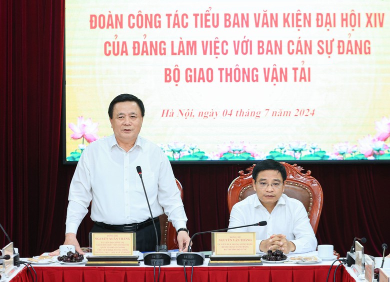 Đột ph&aacute; ph&aacute;t triển hạ tầng giao th&ocirc;ng gắn với chuyển đổi xanh, chuyển đổi số- Ảnh 1.