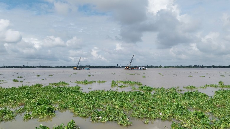 Nh&agrave; thầu cao tốc th&ecirc;m kh&oacute; khi nhiều mỏ c&aacute;t ở Đồng Th&aacute;p kh&ocirc;ng được n&acirc;ng c&ocirc;ng suất- Ảnh 1.